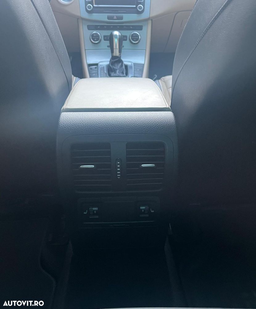 Volkswagen Passat CC 2.0 Blue TDI DSG - 17