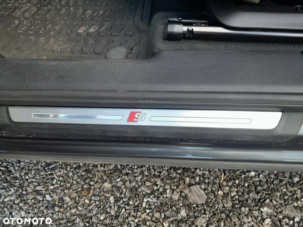 Audi Q3 45 TFSI Quattro S tronic S line - 16