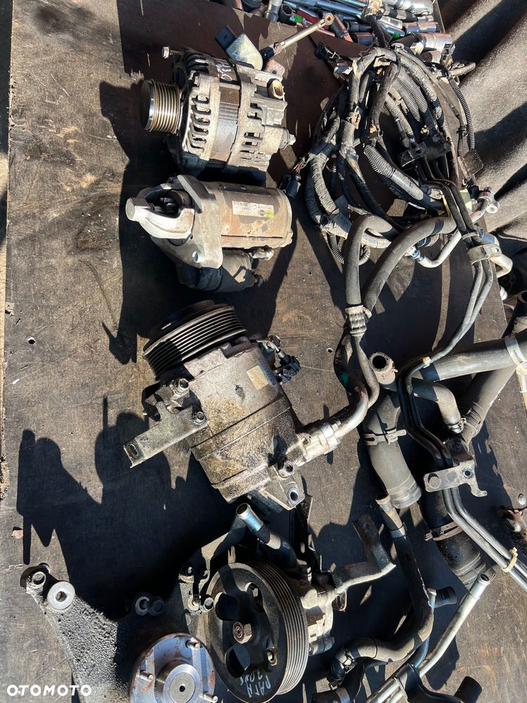 Rozrusznik Nissan pathfinder r51 Navara d40 3.0 v6 - 3