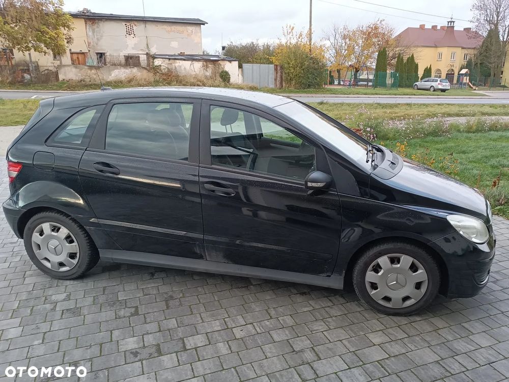 Mercedes-Benz Klasa B 180 CDI - 4