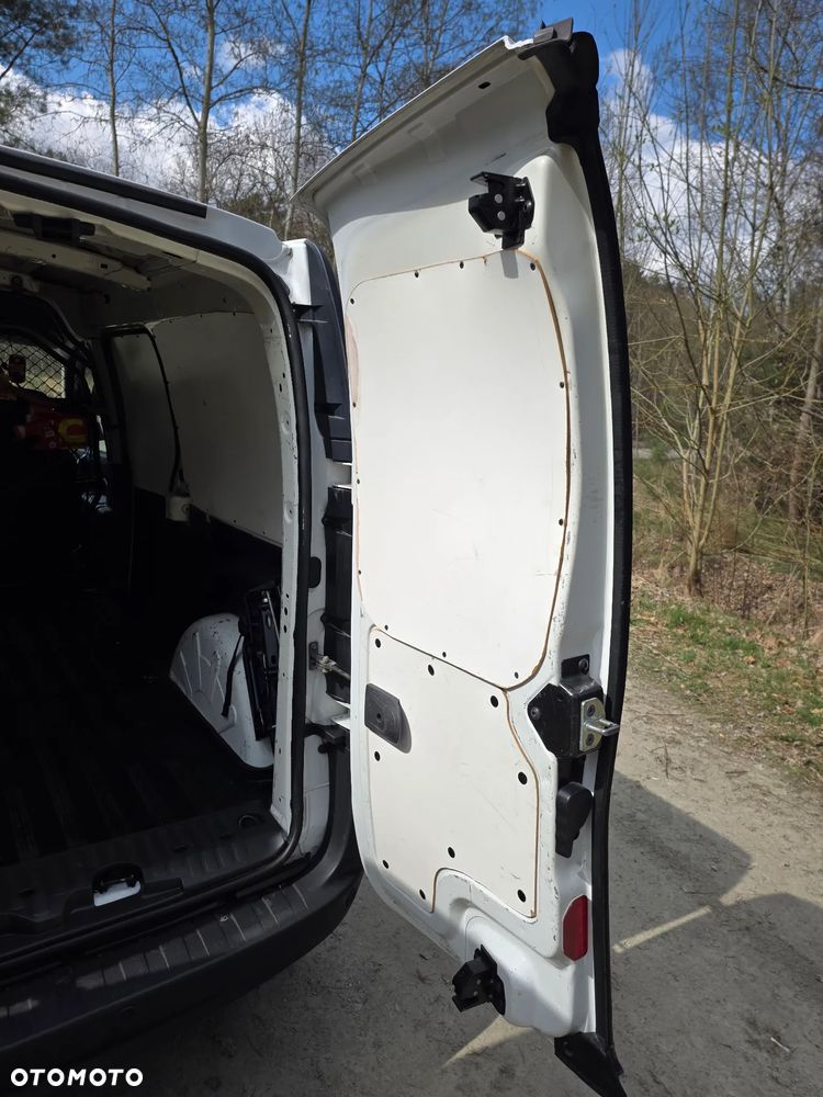 Renault Kangoo Maxi - 21
