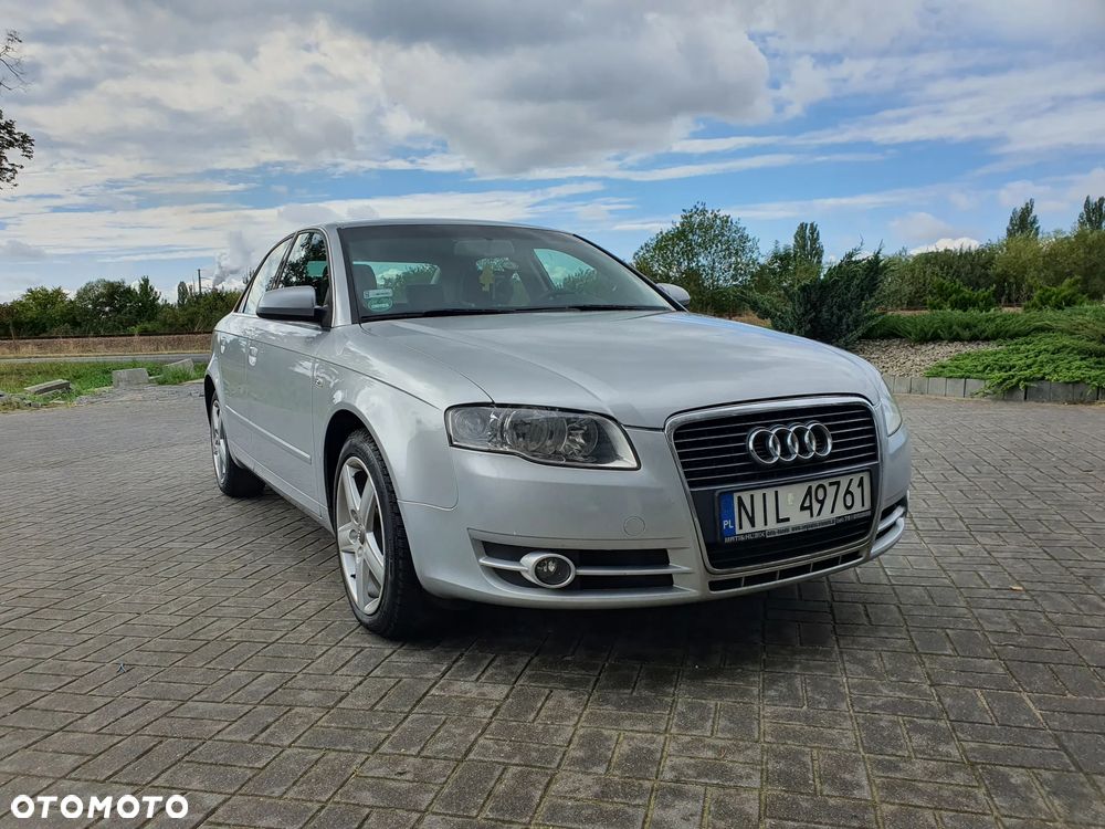 Audi A4 Limousine - 2