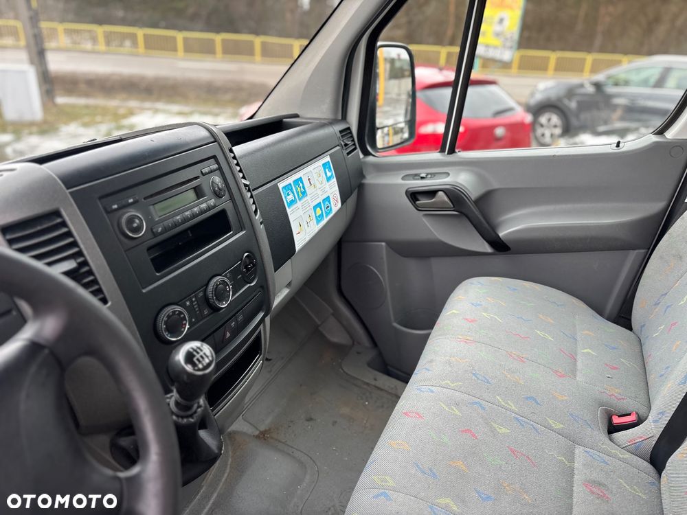 Volkswagen Crafter - 11