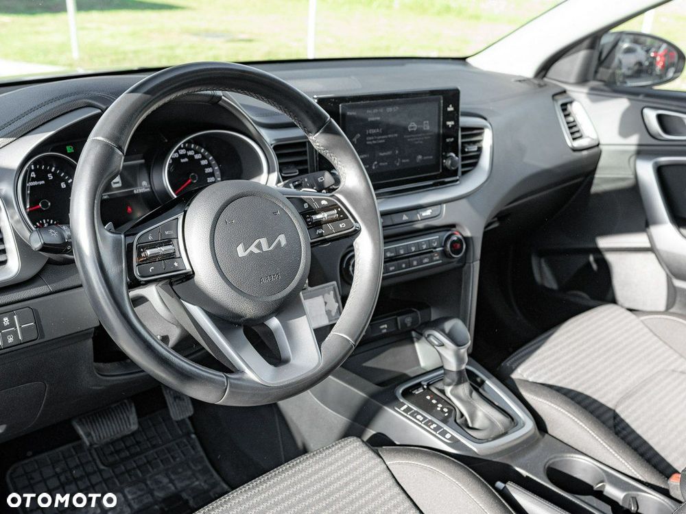 Kia Ceed 1.5 T-GDI M DCT - 7