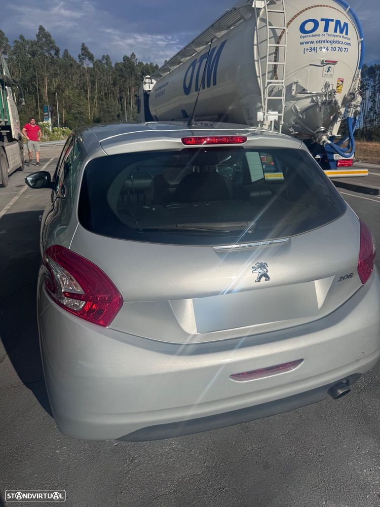 Peugeot 208 82 PureTech Style - 3