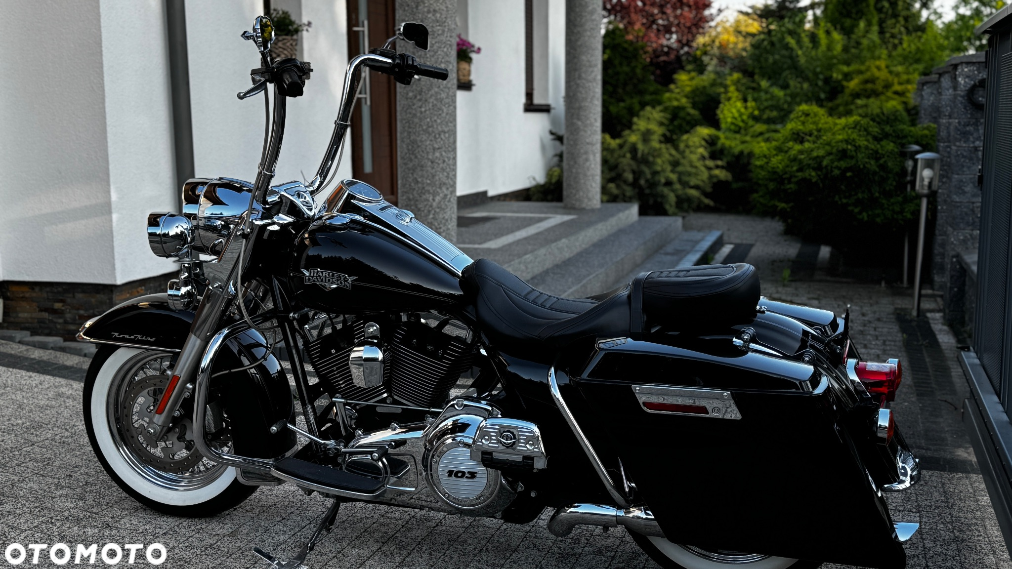 Harley-Davidson Touring Road King - 26