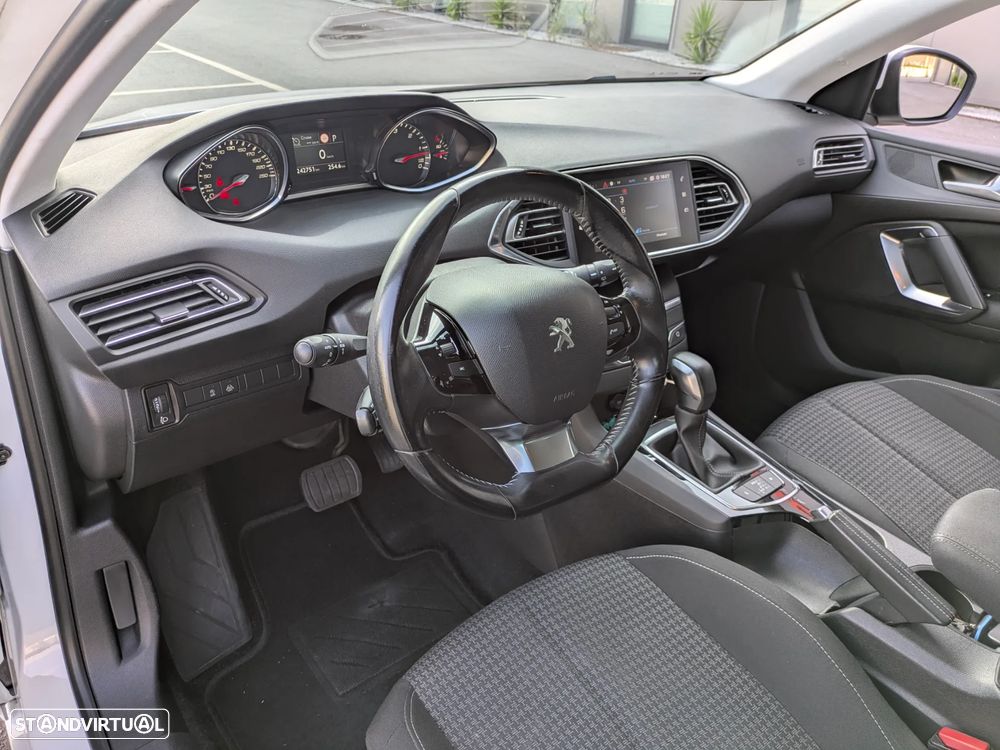 Peugeot 308 SW BlueHDi 120 EAT6 Stop & Start Allure - 8