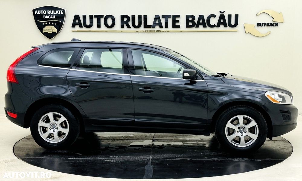 Volvo XC 60 - 4