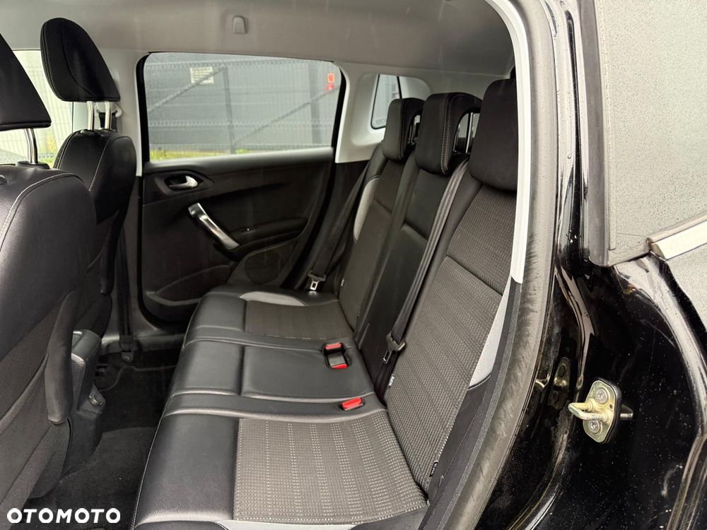 Peugeot 2008 120 VTI Allure - 20