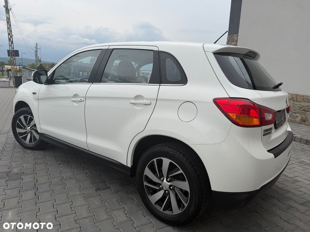Mitsubishi ASX - 8