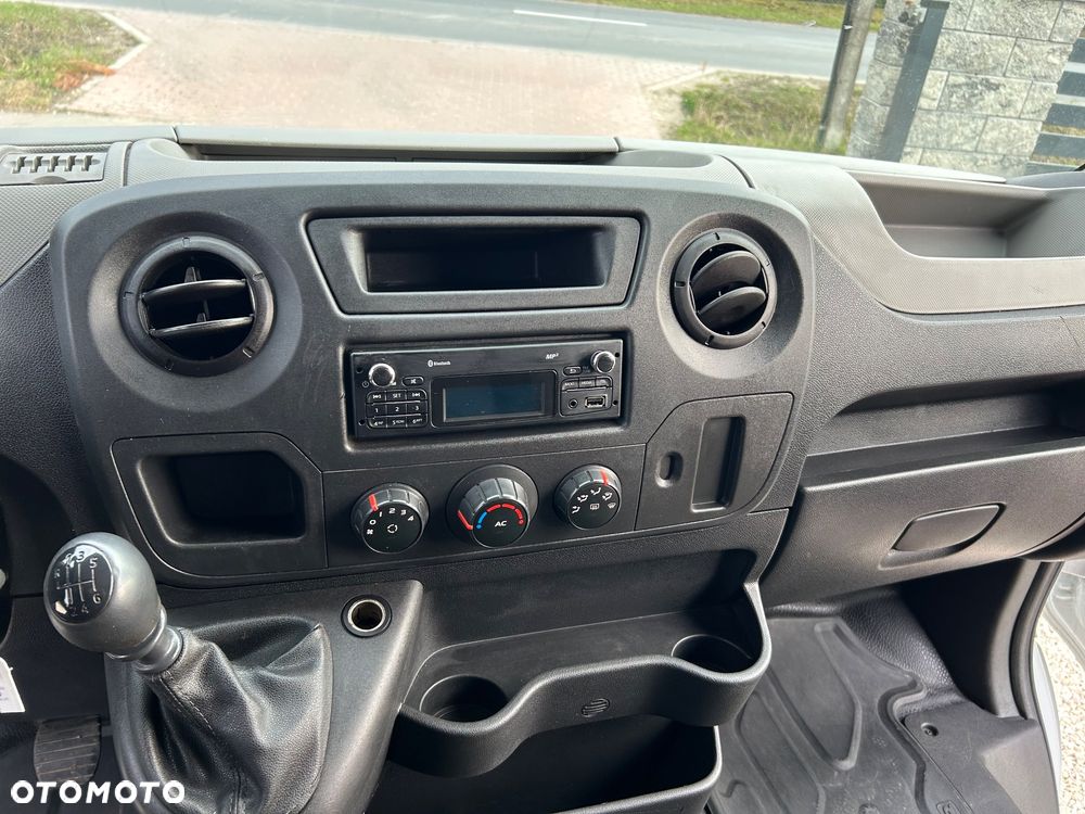 Renault Master Long L3H2 2.3 dCi 125KM Bez Adblue - 14