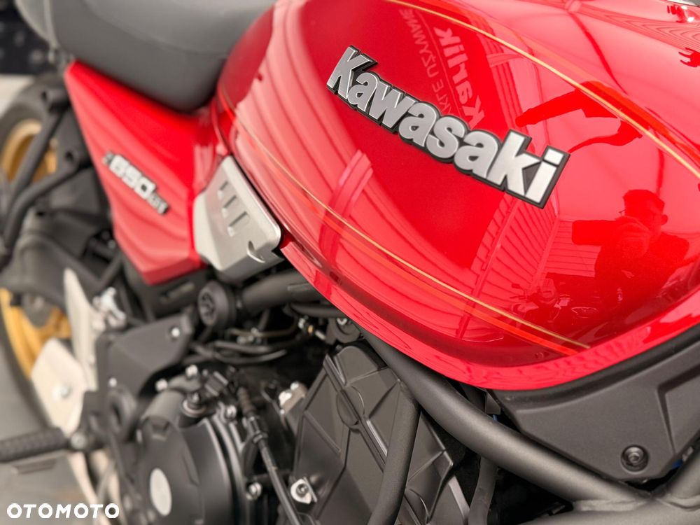 Kawasaki Z 650 RS - 11
