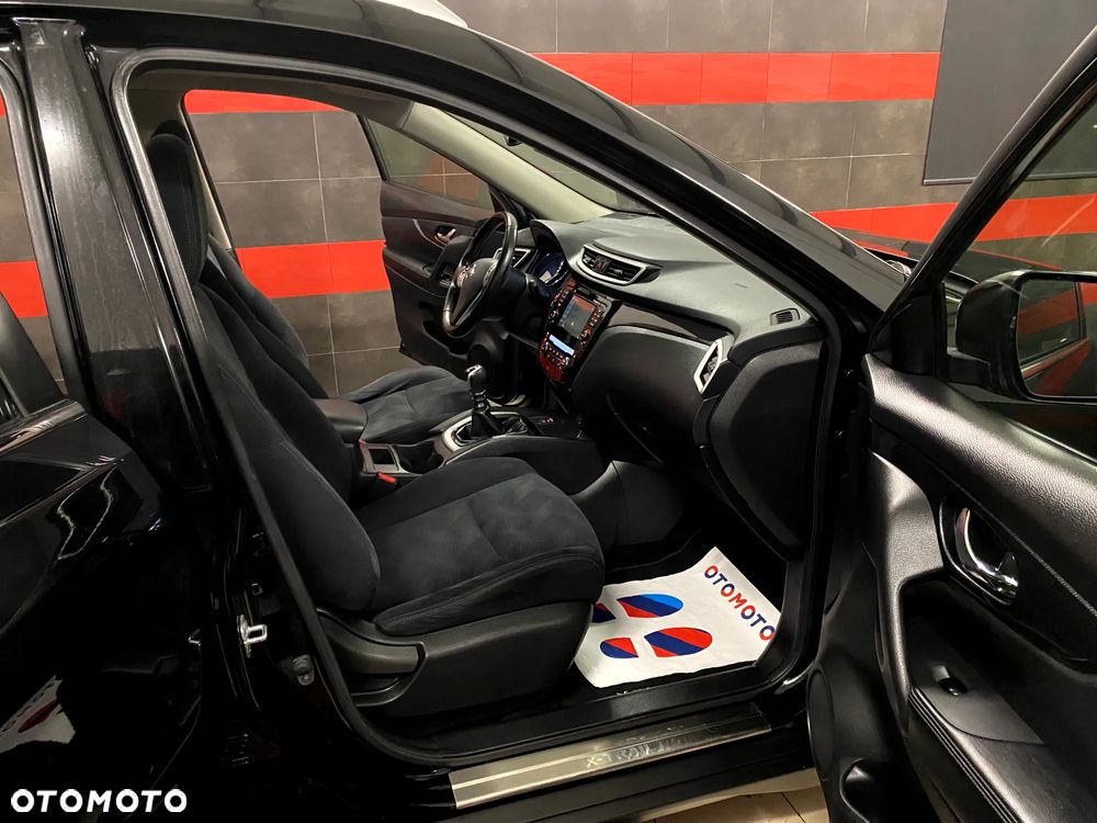 Nissan X-Trail 1.6 DIG-T Tekna - 26