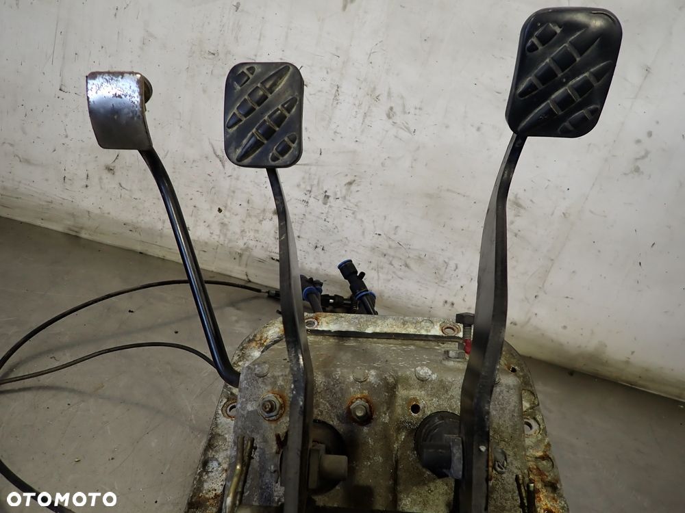 PEDAŁ SPRZĘGŁA HAMULCA GAZU RENAULT MIDLUM 4.1 5010422019   5600201491 - 3