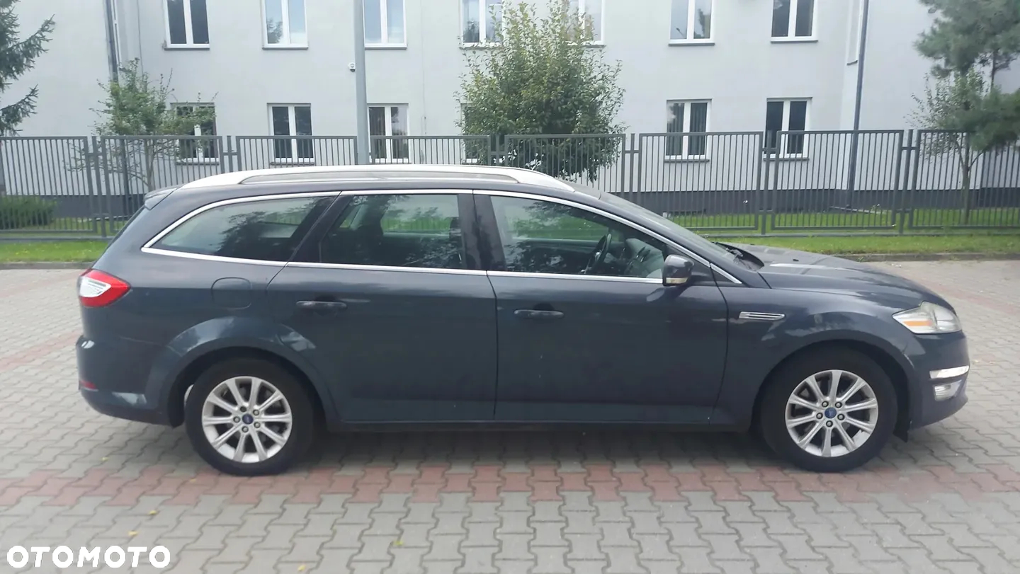 Ford Mondeo 1.6 T Platinium X Plus (Titanium) - 10