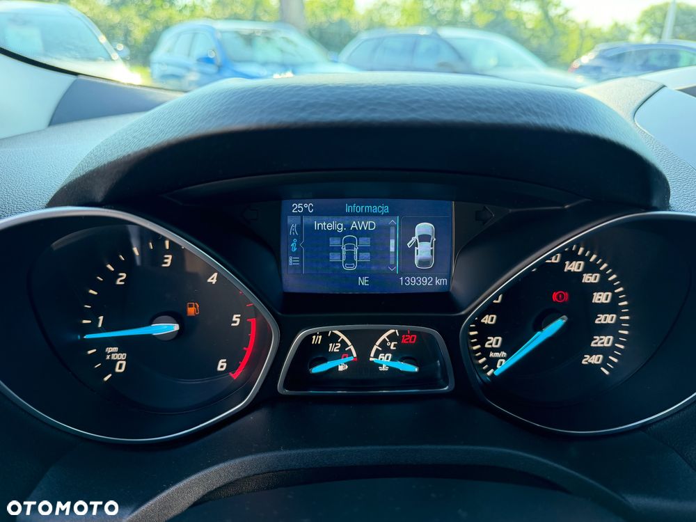 Ford Kuga 2.0 TDCi 4x4 Titanium - 23