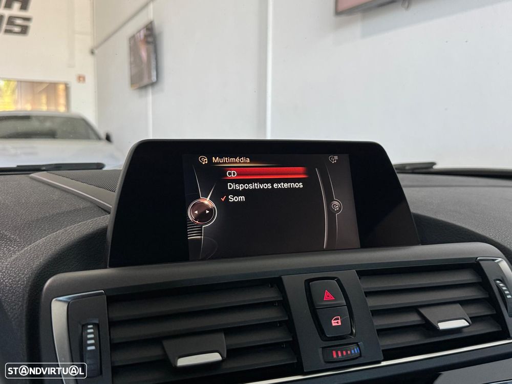 BMW 228 i Pack M Auto - 20