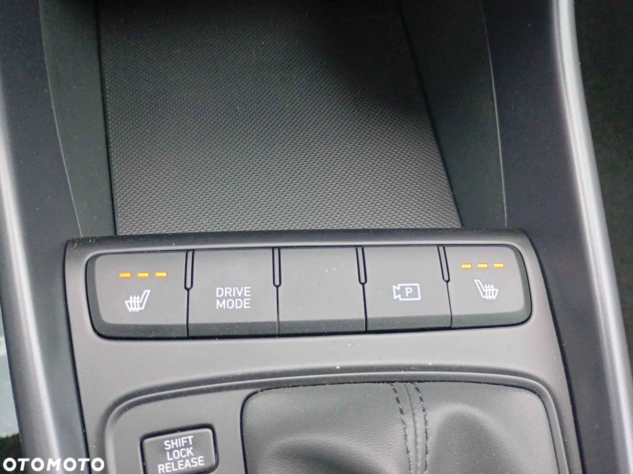 Hyundai i20 1.0 T-GDi Modern DCT - 14