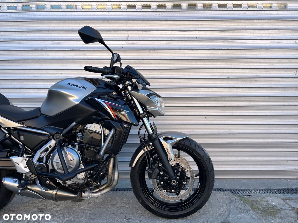Kawasaki Z 650 - 6