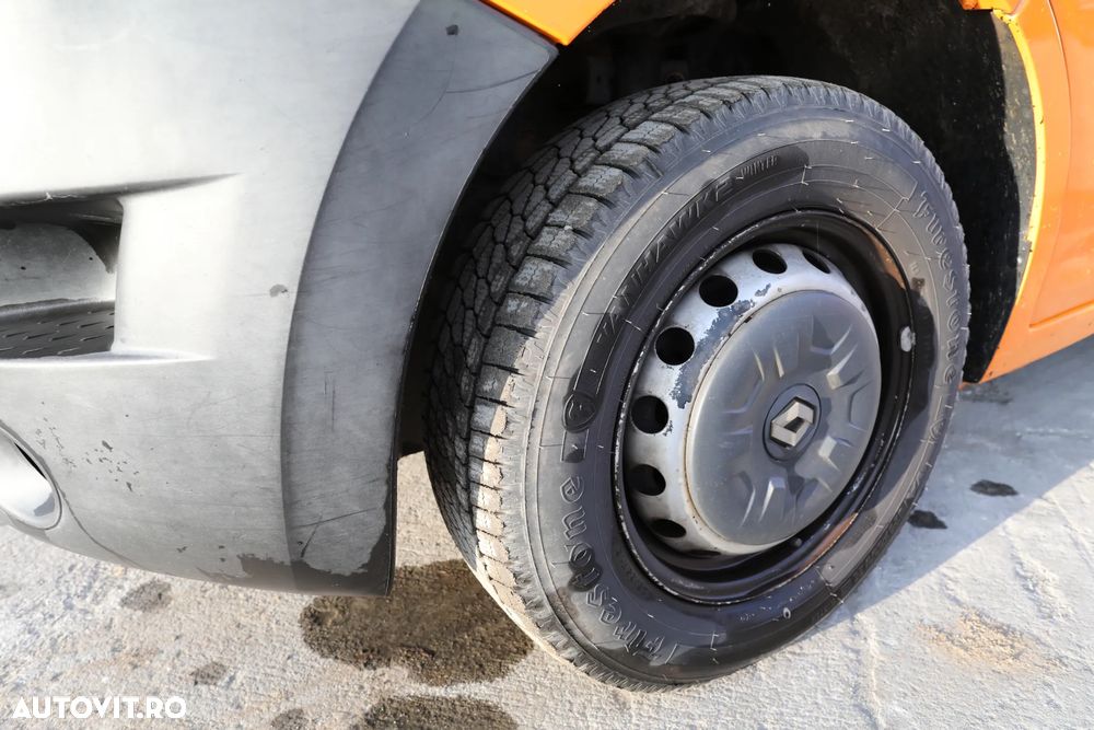 Renault Master III - 10