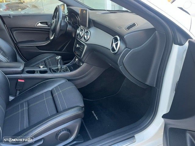 Mercedes-Benz CLA 180 d Shooting Brake Urban - 10
