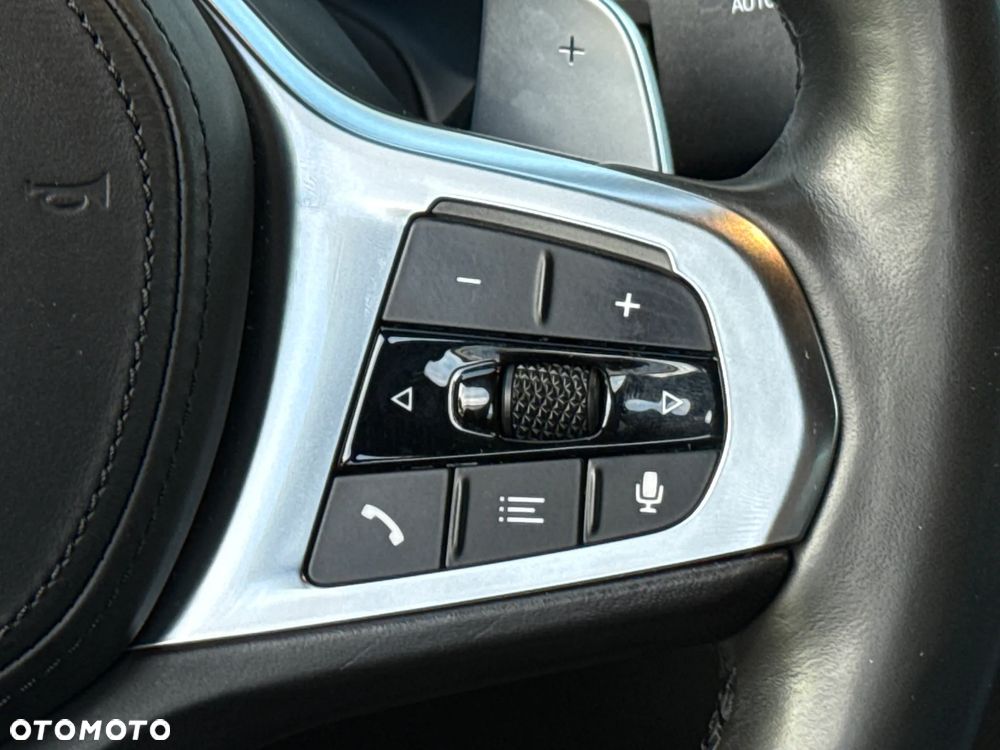 BMW Seria 3 330d M Sport sport - 30