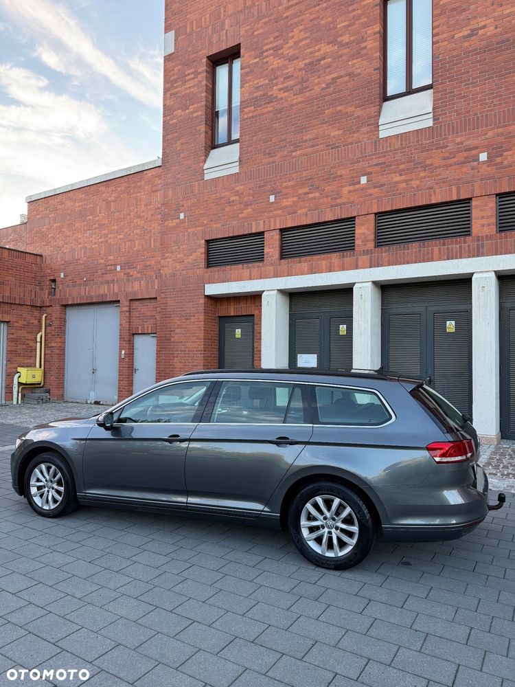 Volkswagen Passat 1.4 TSI ACT (BlueMotion Technology) Comfortline - 24