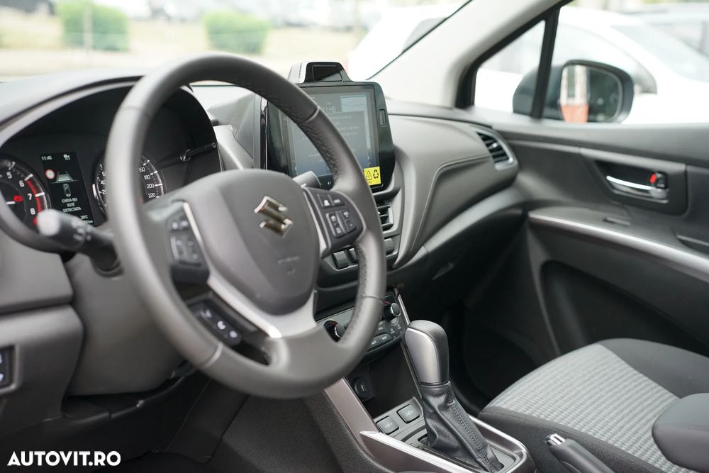 Suzuki S-Cross 1.4 Boosterjet 6AT AllGrip MHEV Passion - 8