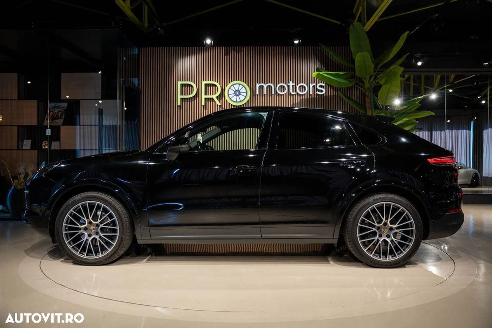 Porsche Cayenne Coupe - 3