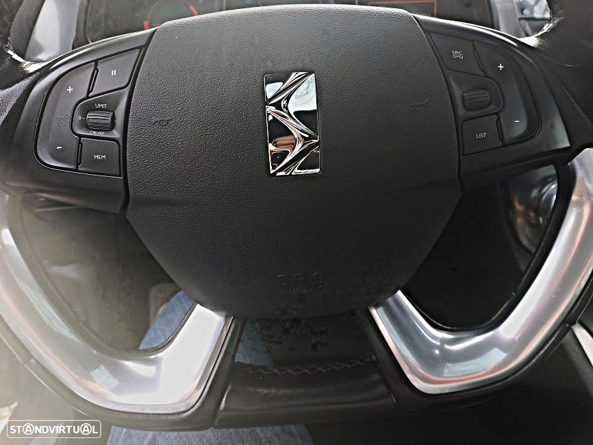 Citroën DS5 2.0 HDi So Chic - 6