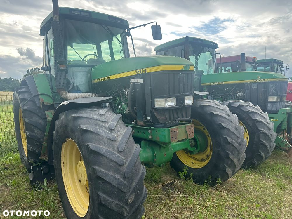 John Deere 7710 - 2