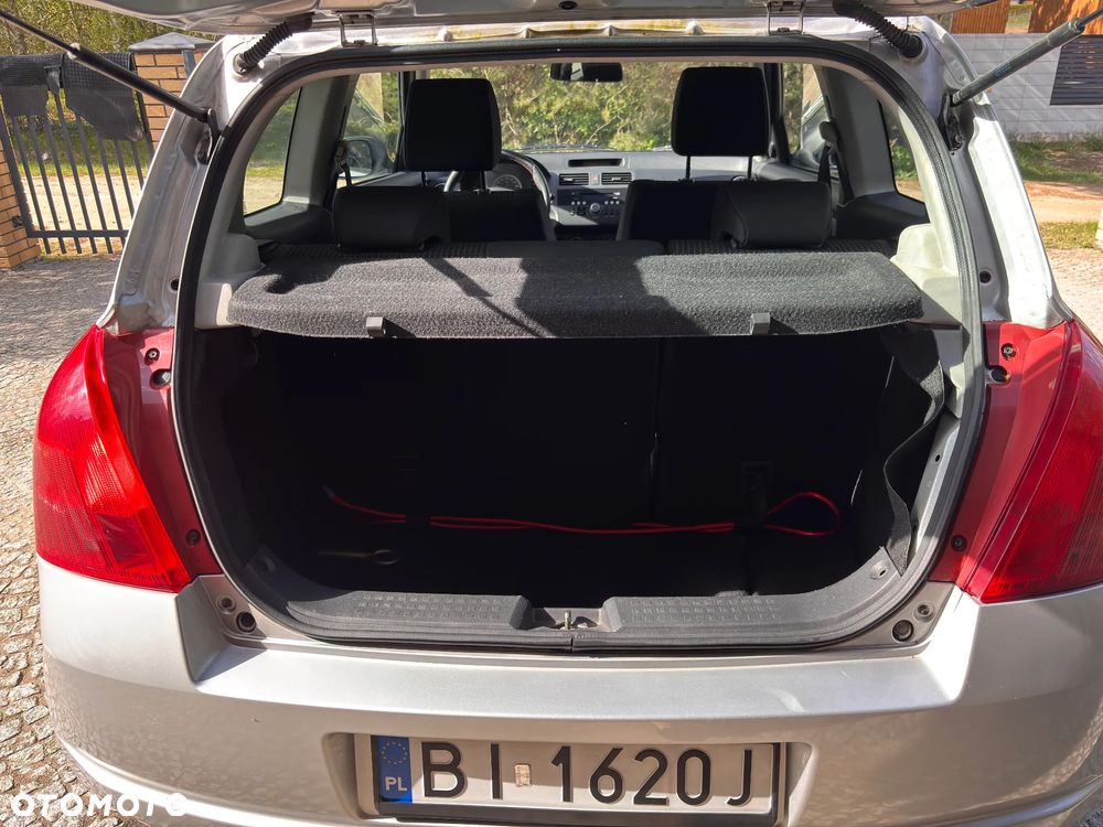 Suzuki Swift - 6