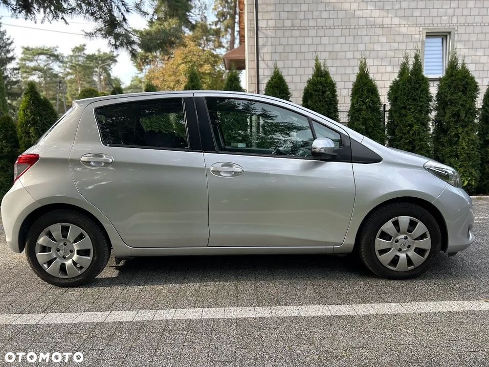 Toyota Yaris - 5