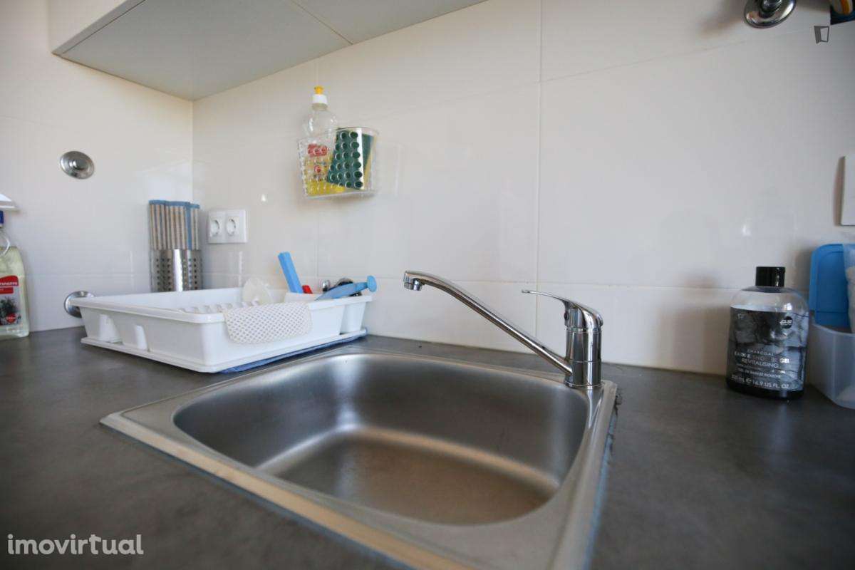 Cama - localizado em Amadora Lisbon - Grande imagem: 5/28