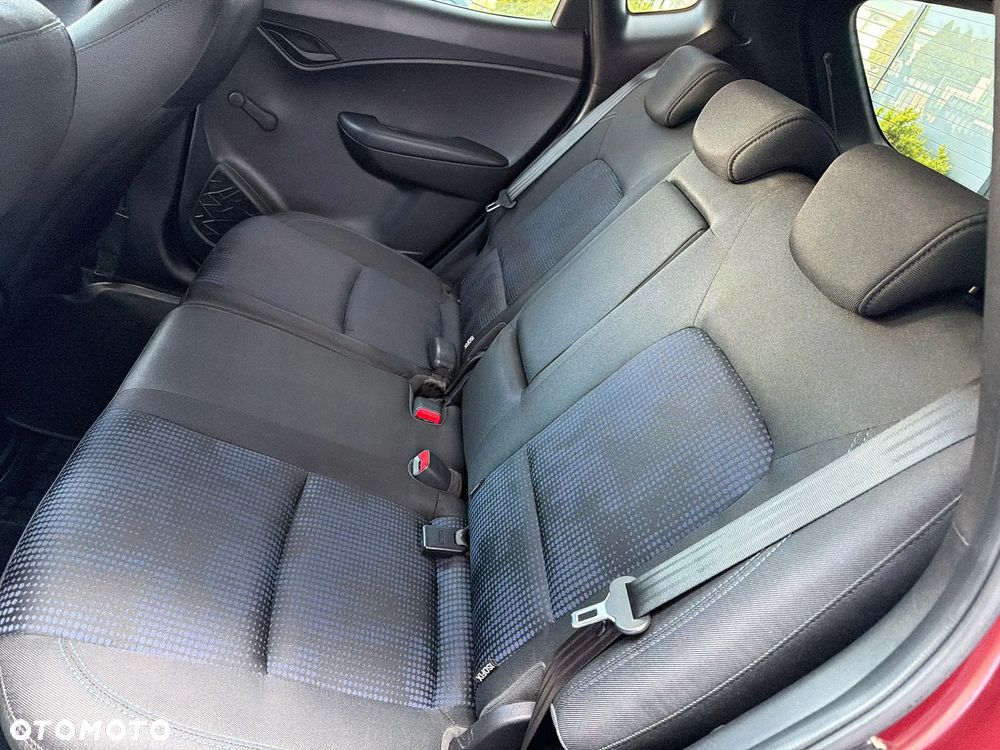 Hyundai ix20 1.4 Classic + - 13