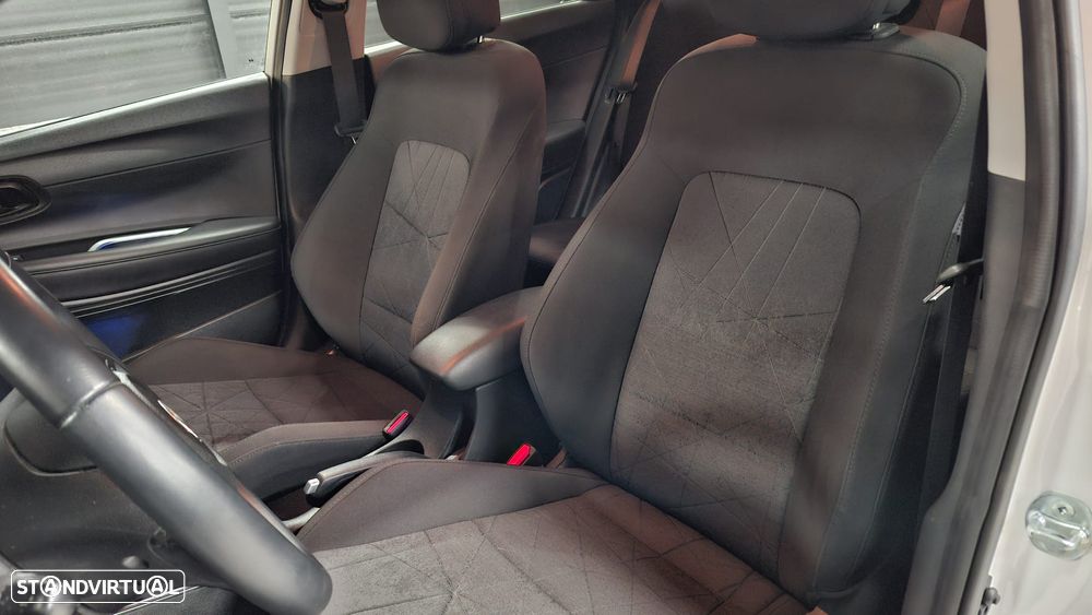 Hyundai Bayon 1.0 T-GDI Premium DCT - 9