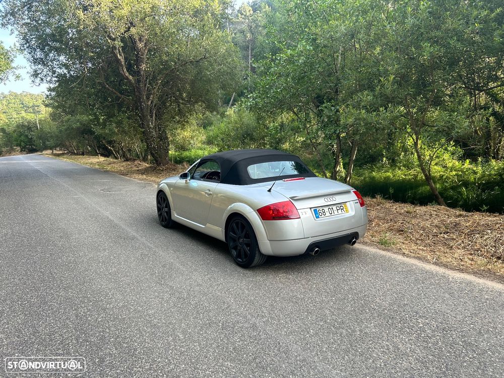 Audi TT Coupé 1.8 T quattro - 8