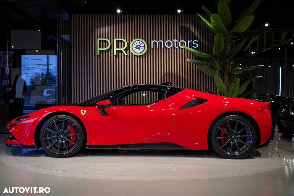 Ferrari SF90 Stradale - 9