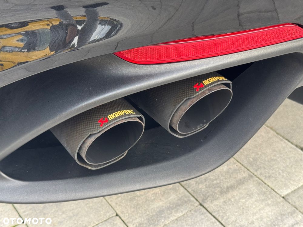 Alfa Romeo Giulia 2.9 Bi Turbo V6 Quadrifoglio Nring - 13