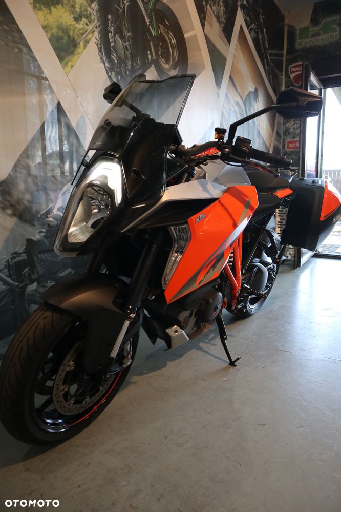 KTM Super Duke - 4