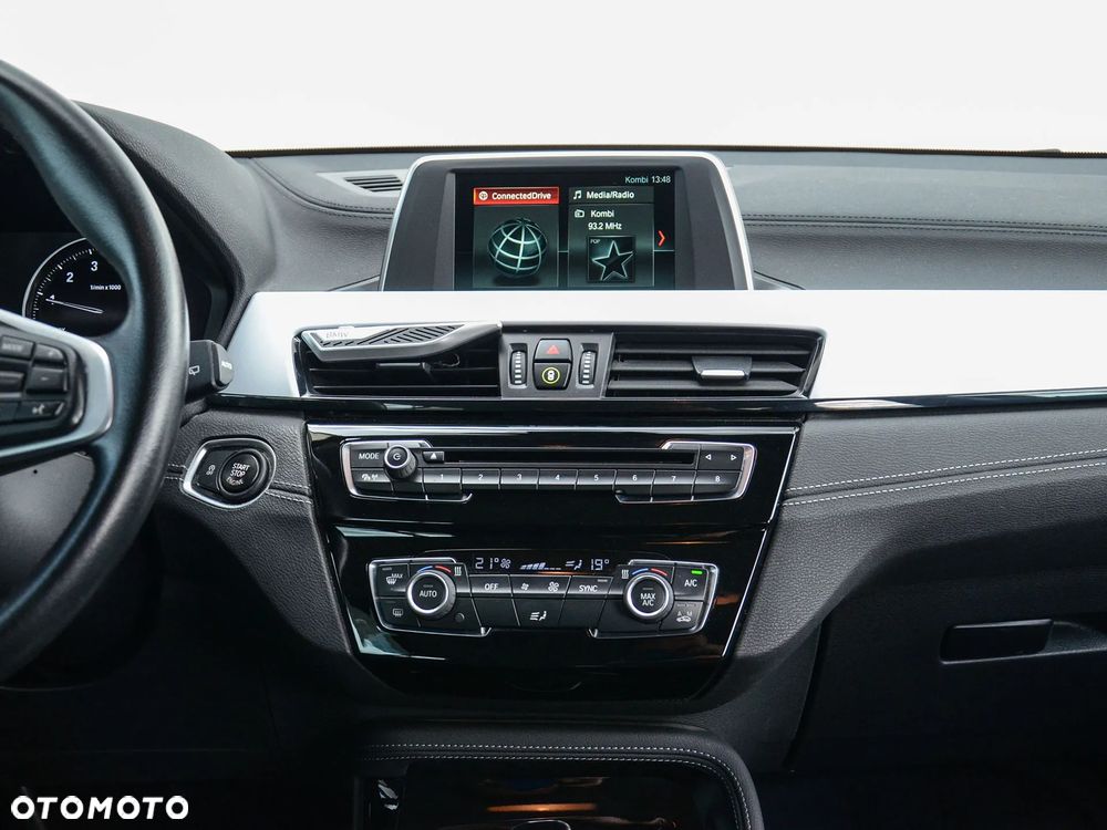 BMW X2 sDrive18i GPF Advantage - 36