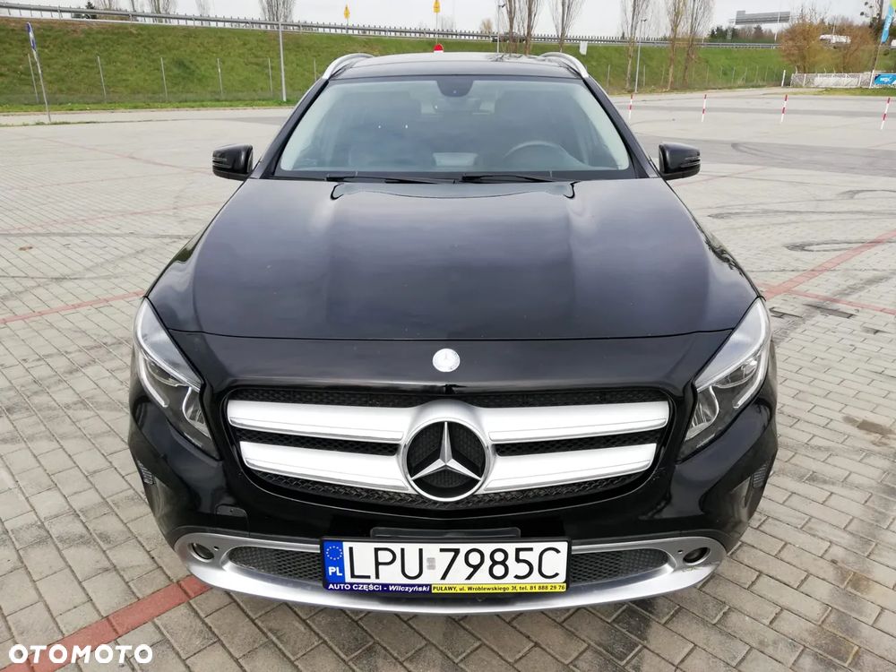 Mercedes-Benz GLA 250 4Matic 7G-DCT - 1