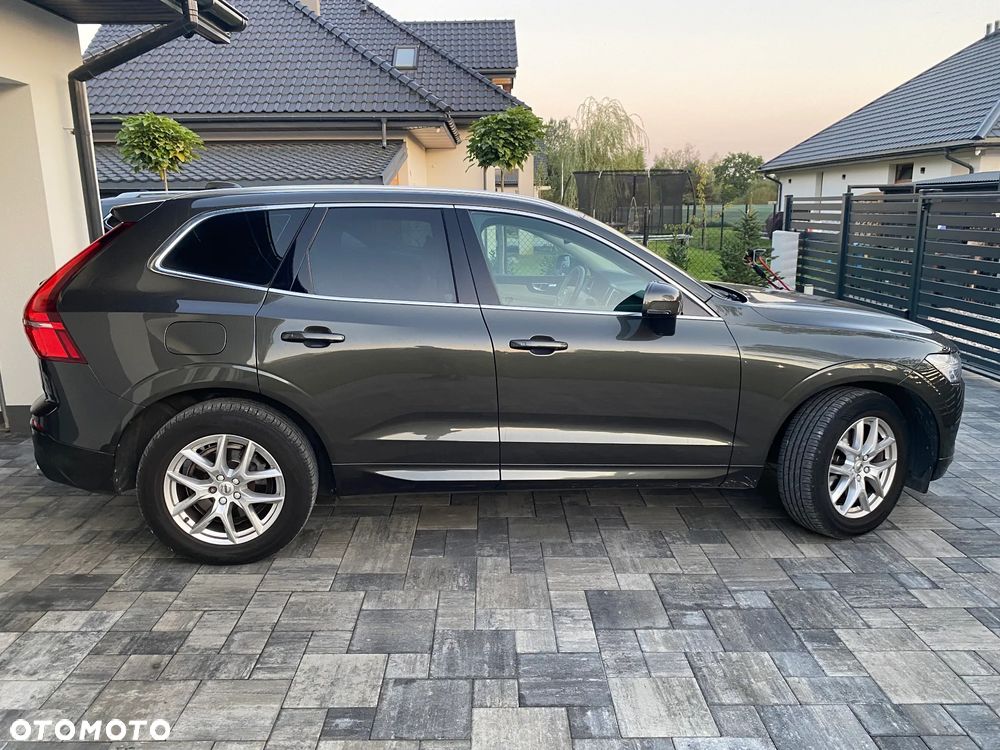 Volvo XC 60 D4 AWD Geartronic Momentum - 35