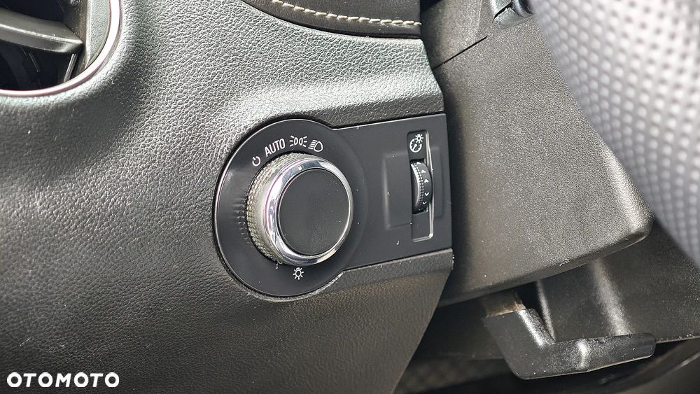 Chevrolet Camaro 3.6 V6 Coupe 2LT - 26