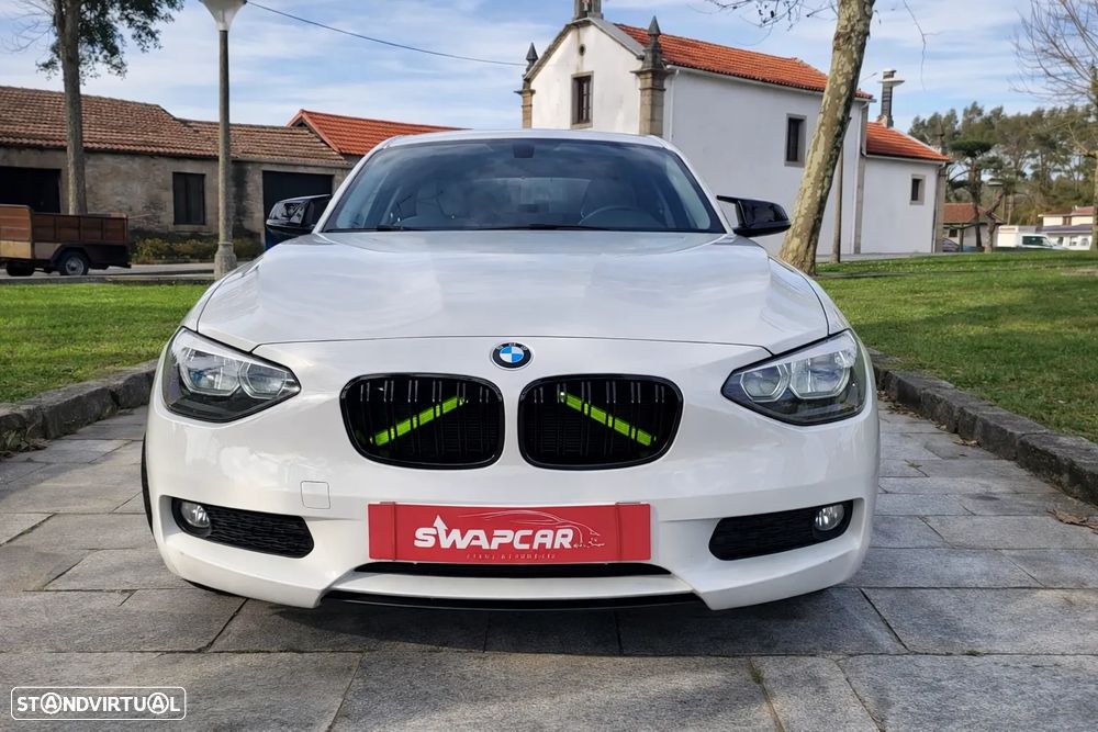 BMW 116 i Sport Line - 2