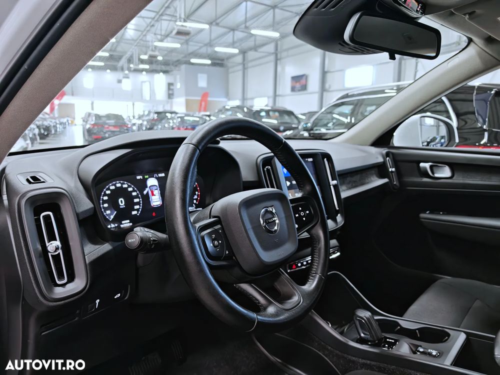 Volvo XC 40 T3 AT8 Momentum - 7