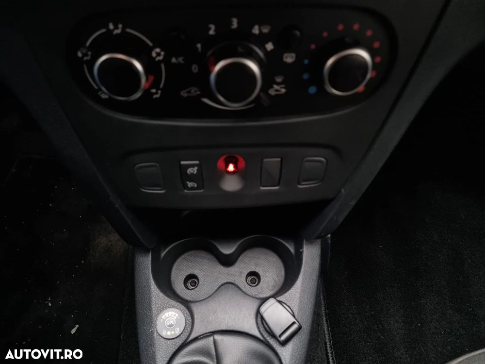 Dacia Sandero TCe 90 S&S Laureate - 18