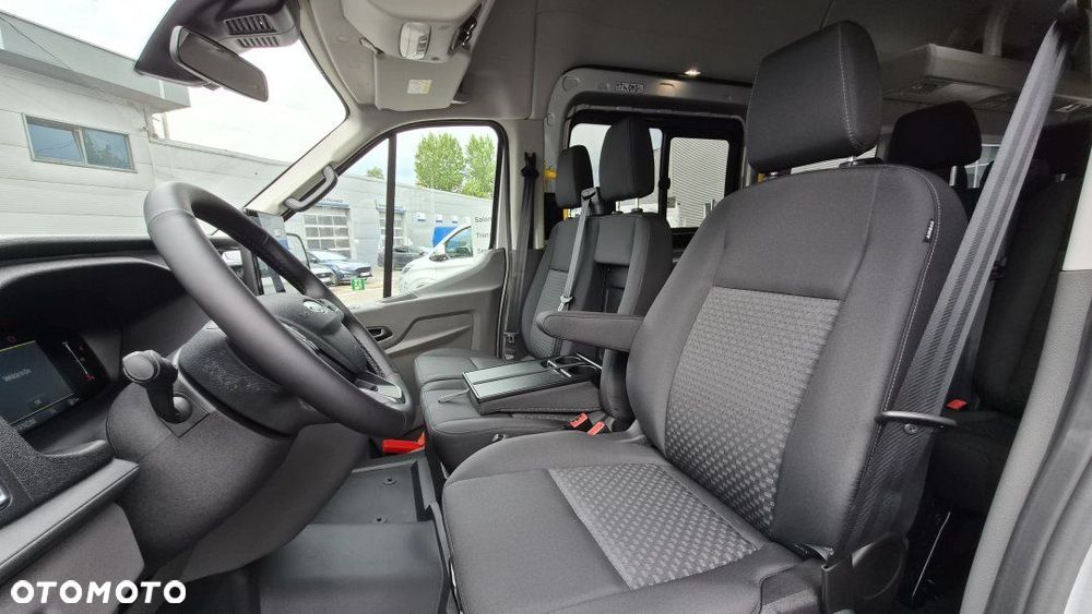 Ford Transit - 15