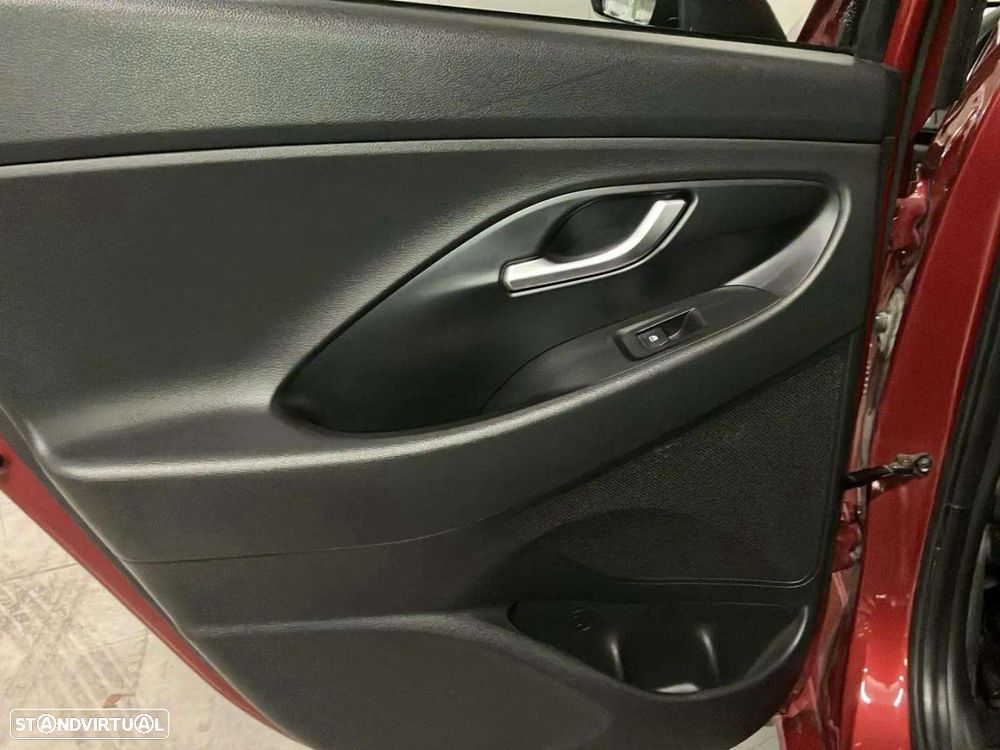 Hyundai i30 1.6 CRDI STyle - 19