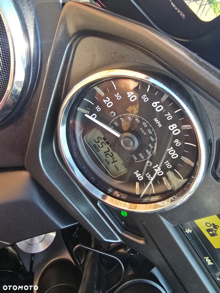 Yamaha Venture - 15